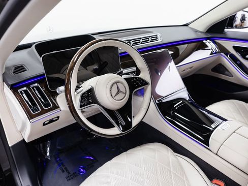 Certified 2026 Mercedes-Benz S 580 4MATIC Sedan image 9
