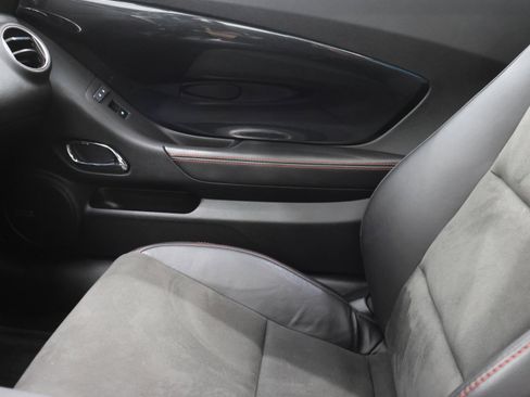 Used 2013 Chevrolet Camaro ZL1 RWD image 14