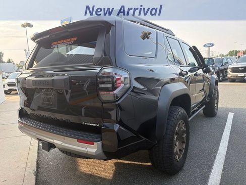 Used 2025 Toyota 4Runner Trailhunter AWD/4WD image 10