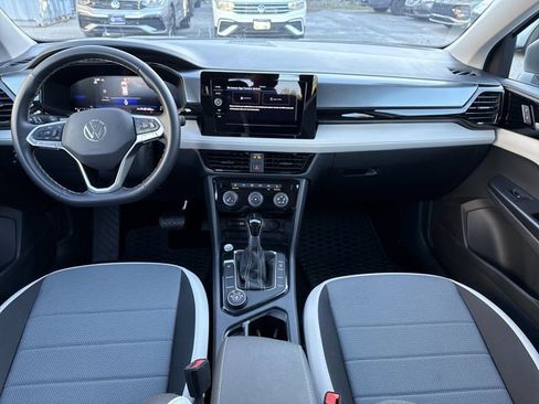 Used 2025 Volkswagen Taos S image 12