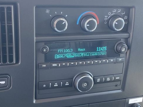 New 2025 Chevrolet Express 3500 w/ Power Convenience Package image 19