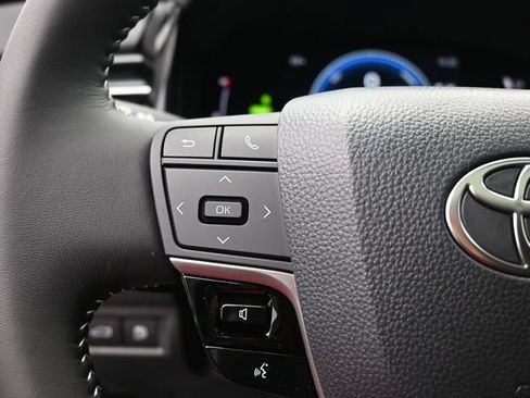 New 2026 Toyota Camry SE image 7