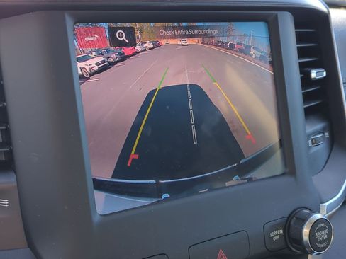 Used 2022 RAM 1500 Laramie image 24