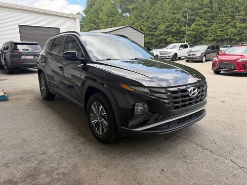 Used 2023 Hyundai Tucson Blue AWD/4WD image 1