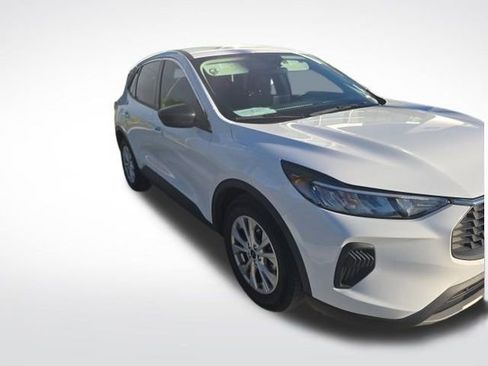 Used 2023 Ford Escape Active image 6