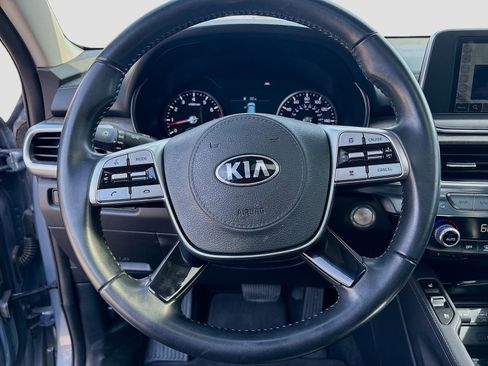 Used 2022 Kia Telluride EX w/ EX Premium Package image 11
