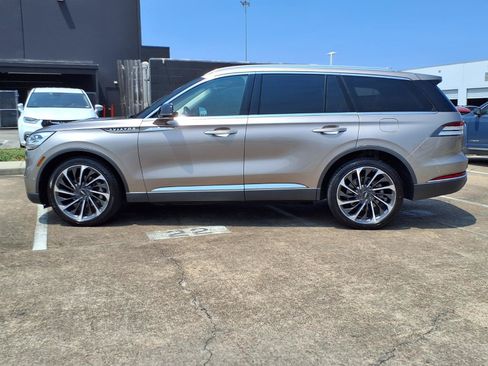 Used 2020 Lincoln Aviator Reserve w/ Equipment Group 202A AWD/4WD image 23
