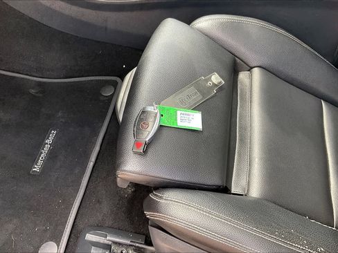 Used 2018 Mercedes-Benz CLA 250 image 17