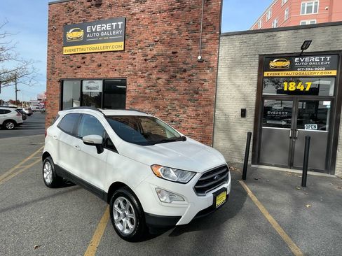 Used 2018 Ford EcoSport SE image 1