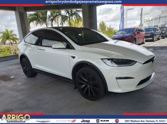 Used 2022 Tesla Model X Plaid video 1