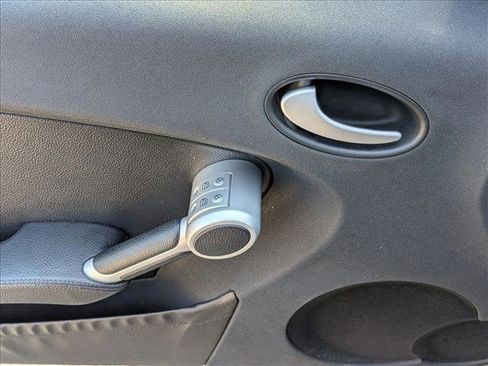 Used 2005 Mercedes-Benz SLK 350 image 11