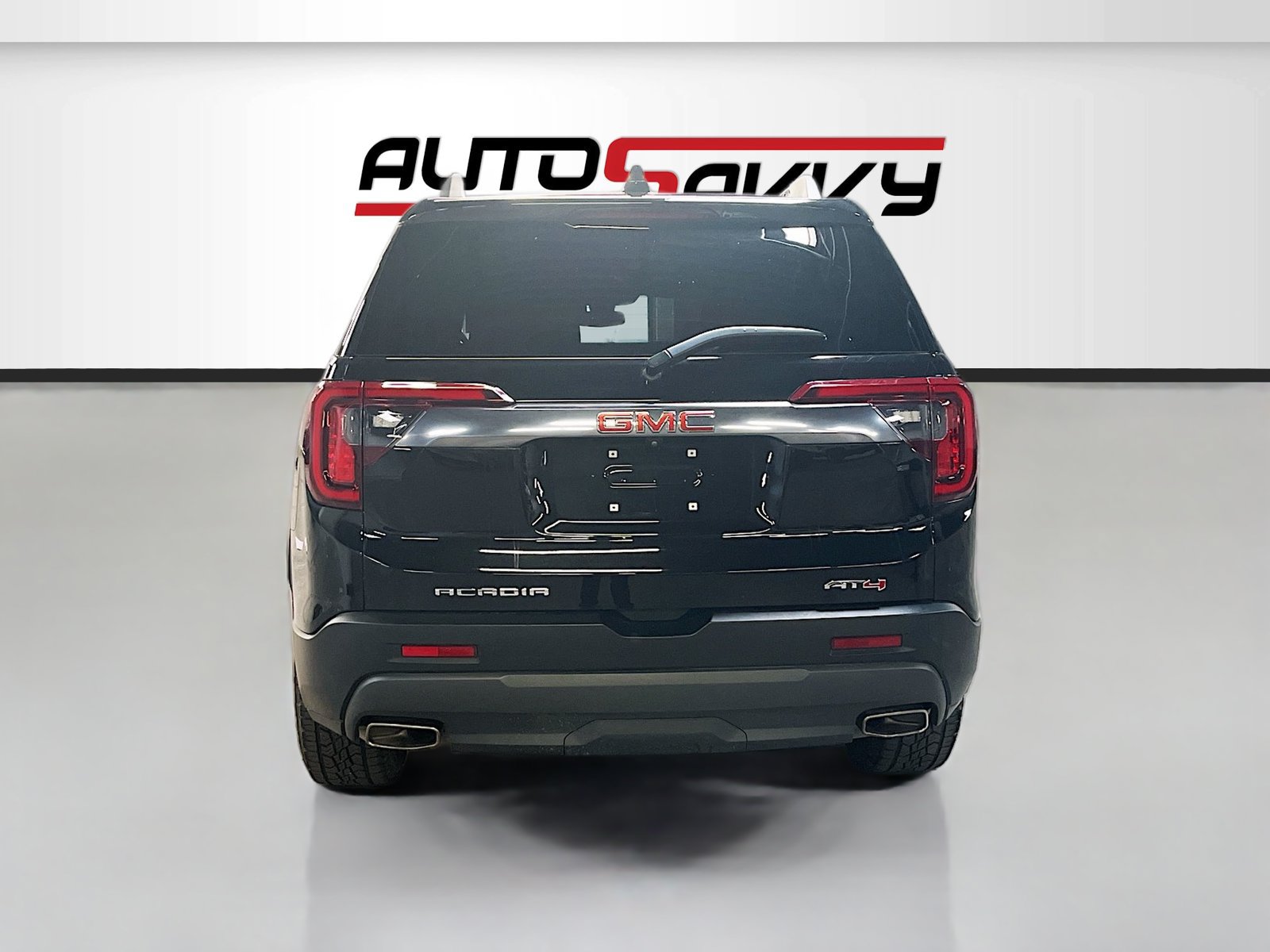 Used 2023 GMC Acadia AT4 w/ Trailering Package AWD/4WD image 6