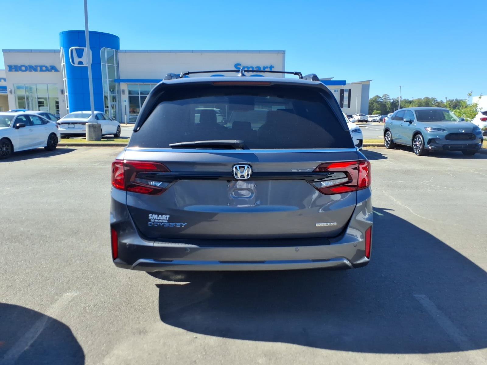 New 2027 Honda Odyssey Touring image 4