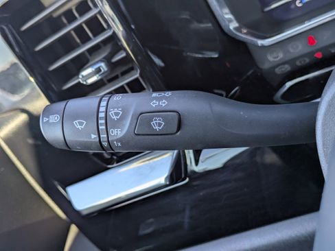 Used 2023 Chevrolet Silverado 1500 LT Trail Boss w/ Protection Package image 17