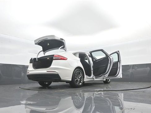 Certified 2019 Ford Fusion Titanium image 39