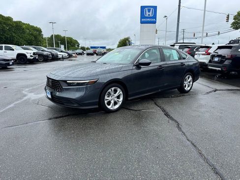 Used 2025 Honda Accord LX image 1