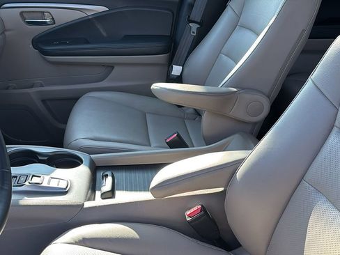 Certified 2023 Honda Ridgeline RTL image 24