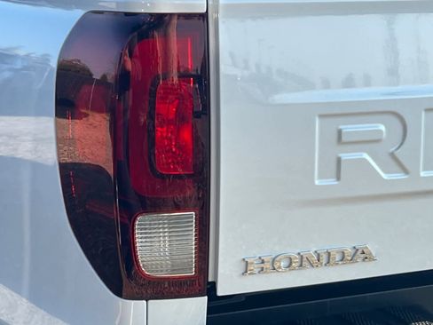 Used 2025 Honda Ridgeline RTL image 17