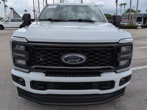 Used 2024 Ford F250 XL w/ STX Appearance Package AWD/4WD image 9