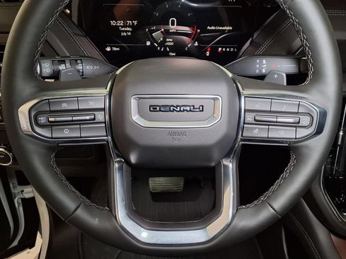 New 2026 GMC Yukon Denali w/ LPO, Floor Liner Package RWD image 20