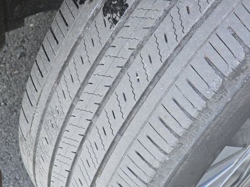 Used 2023 Nissan Rogue SV w/ SV Premium B Package image 31