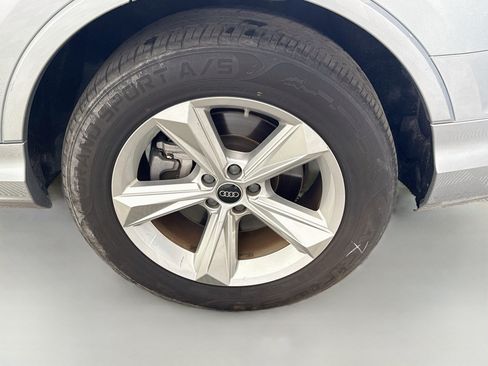Used 2024 Audi Q7 2.0T Premium Plus AWD/4WD image 37