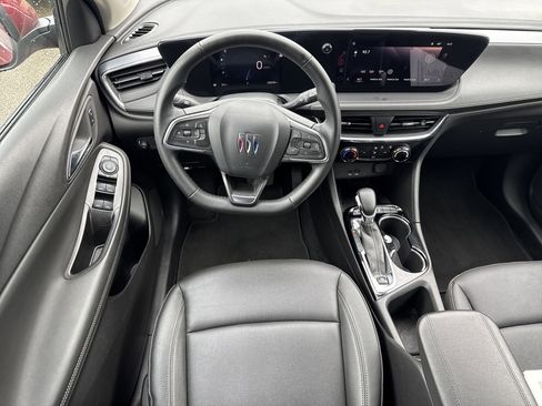 Used 2024 Buick Encore GX Sport Touring image 7