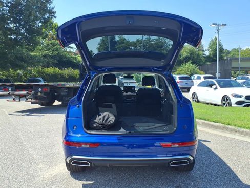 Used 2023 Audi Q5 e Premium Plus w/ Premium Plus Package AWD/4WD image 8