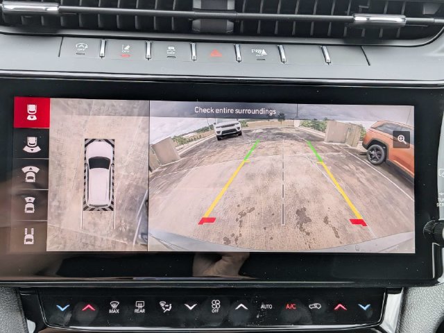 New 2027 Jeep Grand Cherokee Limited AWD/4WD image 24