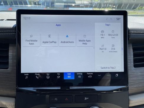 Used 2024 Ford Expedition Limited RWD image 22