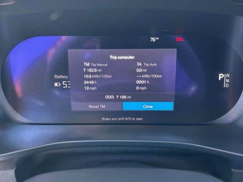 Used 2023 Volvo XC40 Recharge Ultimate w/ Protection Package Premier AWD/4WD image 6