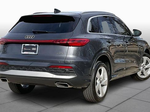 Certified 2025 Audi Q5 Premium Plus w/ Premium Plus image 12