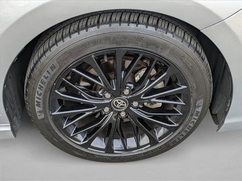Used 2020 Toyota Camry SE image 23