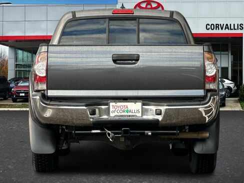 Used 2014 Toyota Tacoma PreRunner w/ SR5 Package image 5