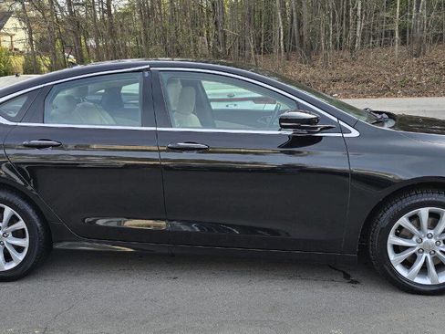 Used 2016 Chrysler 200 C w/ Navigation & Sound Group I image 7