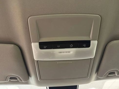 Used 2024 Nissan Altima 2.5 S FWD image 15