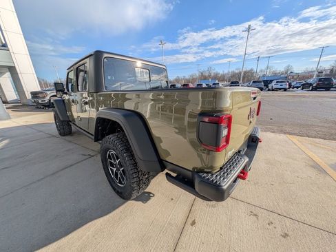 New 2026 Jeep Gladiator Rubicon w/ Steel Power Dome Hood Package image 8