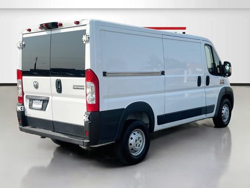 Used 2023 RAM ProMaster 2500 FWD image 7