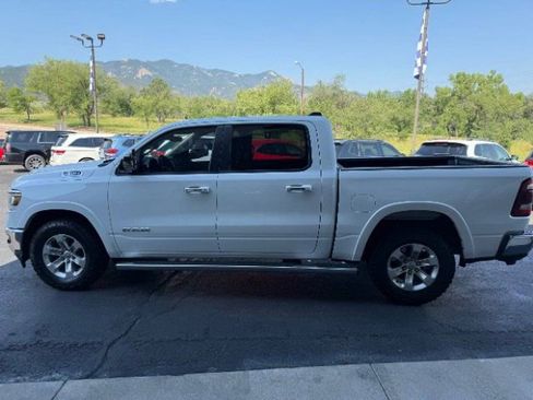 Used 2022 RAM 1500 Laramie AWD/4WD image 6
