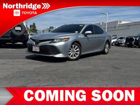 Used 2020 Toyota Camry LE w/ Carpet Mat Package image 3