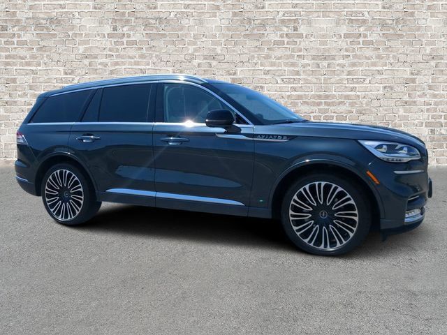 Used 2024 Lincoln Aviator Black Label w/ Dynamic Handling Package AWD/4WD image 1