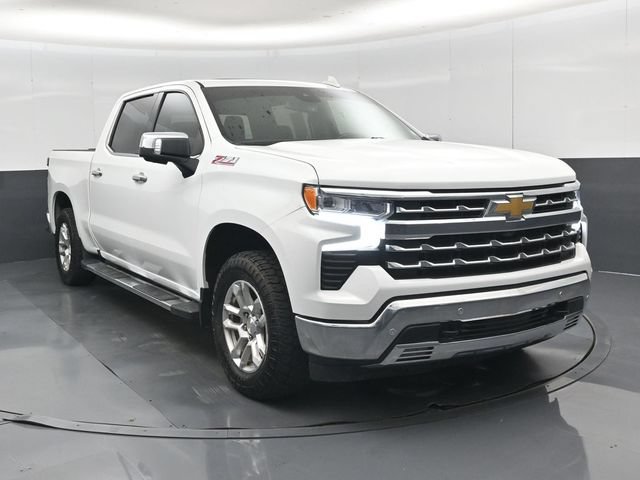 Used 2023 Chevrolet Silverado 1500 LTZ w/ LTZ Convenience Package II AWD/4WD image 33