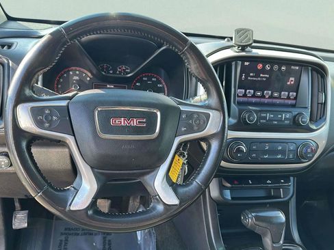 Used 2016 GMC Canyon SLE w/ SLE Convenience Package image 19