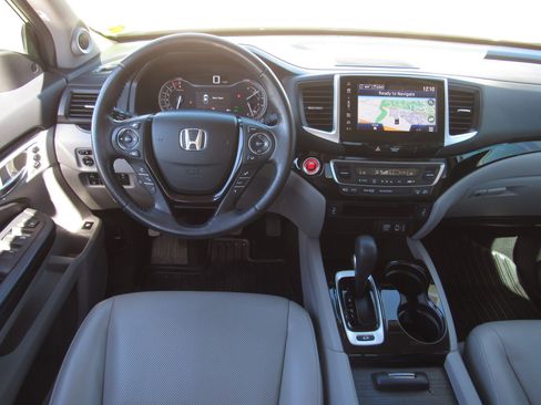 Used 2019 Honda Ridgeline RTL-E image 16