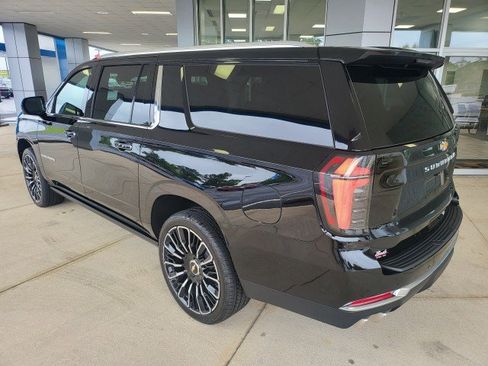 New 2025 Chevrolet Suburban High Country image 16