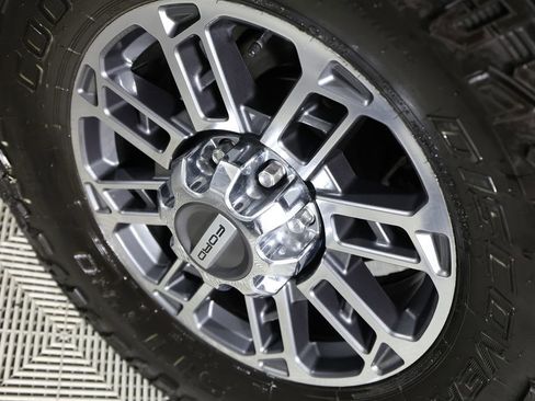 Used 2025 Ford F250 Platinum w/ Platinum Plus Package AWD/4WD image 53