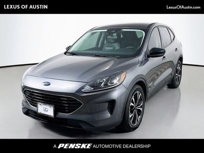 Used 2021 Ford Escape SE w/ SE Sport Appearance Package