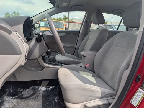 Used 2009 Toyota Corolla FWD image 7