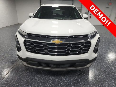 New 2026 Chevrolet Equinox LT w/ Convenience Package II image 14