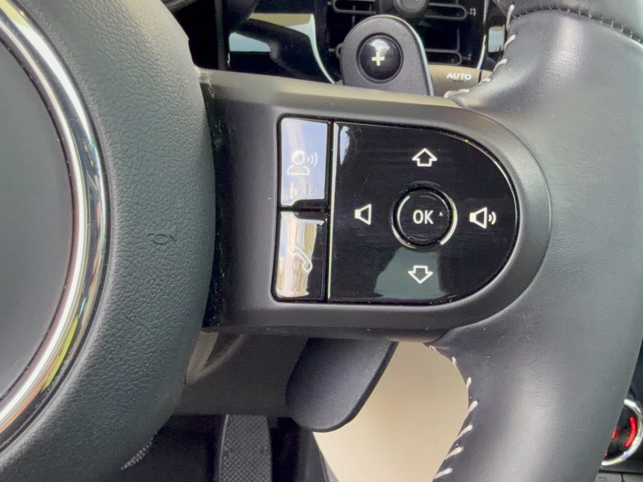 Used 2023 MINI Cooper S FWD image 19